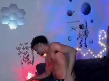 Coreyglover from Chaturbate