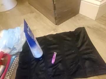 creamymilf11 from Chaturbate is Freechat