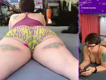 creepycrawlyqueen from Chaturbate
