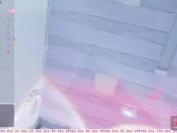 criiis_laurens from Chaturbate
