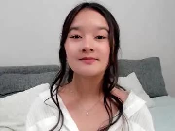 Crushbaandicute111 from Chaturbate
