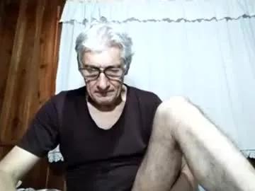 cucaio18 from Chaturbate