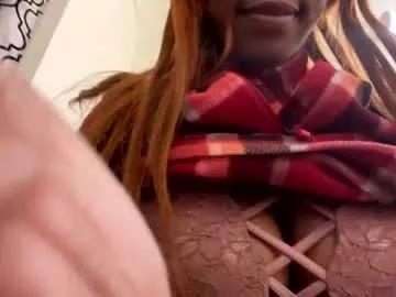 Cum2charmxx from Chaturbate