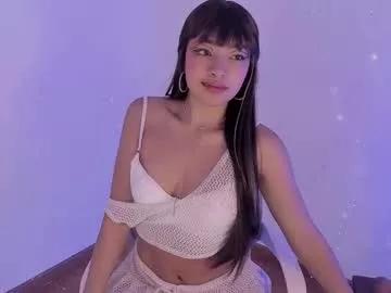 cupcake_19 from Chaturbate