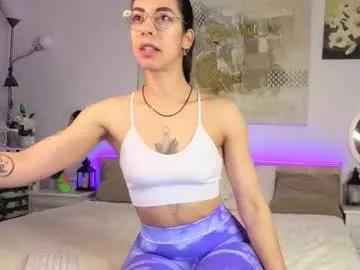 cupcake_comet from Chaturbate