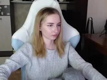 Cutti_crystal from Chaturbate