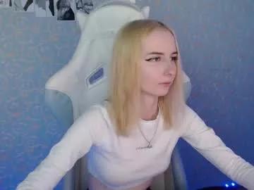 Cutti_crystal from Chaturbate