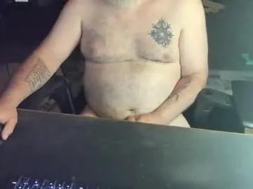 Dadbodfatrod from Chaturbate
