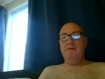 Daddyhere4uall6 from Chaturbate