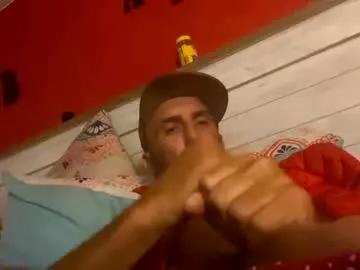 daddylongstrong from Chaturbate
