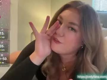 daddyslittlegirl12 from Chaturbate