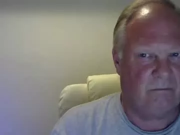 Daddysmaster from Chaturbate