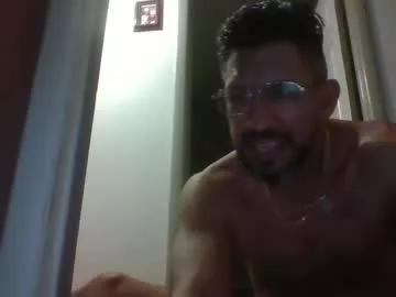 Dallaspapi2000 from Chaturbate