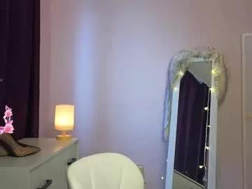 dana_magical from Chaturbate