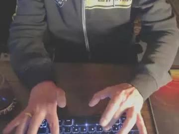 dandotamoon from Chaturbate