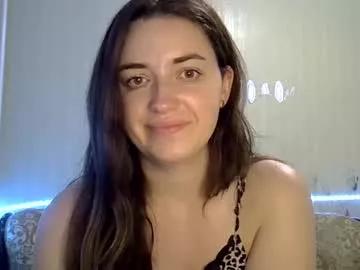 Daniella_brunnette_ from Chaturbate