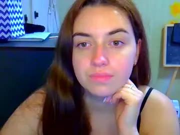Daniella_brunnette_ from Chaturbate