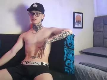 dann_brown from Chaturbate