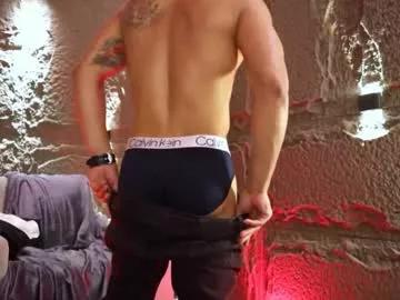 dann_saenz from Chaturbate
