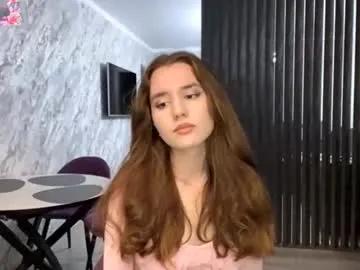 Deeannballmann from Chaturbate