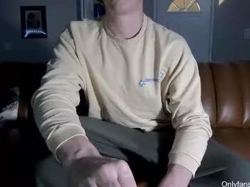 deeyungguy from Chaturbate