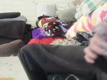 deeznutz343 from Chaturbate