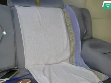 Delliciouscandy39 from Chaturbate