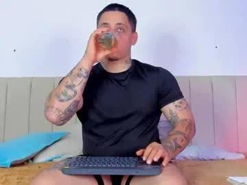 dennis_munera from Chaturbate