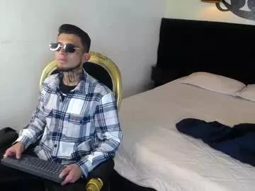 dereckk_18 from Chaturbate