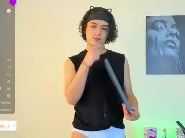 derek_grey1 from Chaturbate