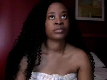 Desireeafterdark from Chaturbate