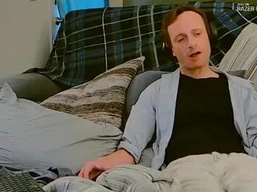 dilldough405 from Chaturbate