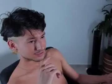 dimitri_targaryen from Chaturbate