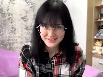 Dodiebabikian from Chaturbate