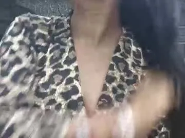 dollmeenu on Chaturbate 