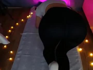 Dorotty_ from Chaturbate