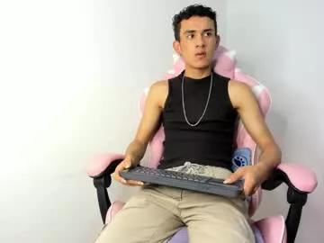 dream_team4 from Chaturbate is Freechat