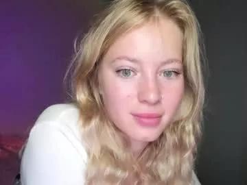 e__lisa from Chaturbate