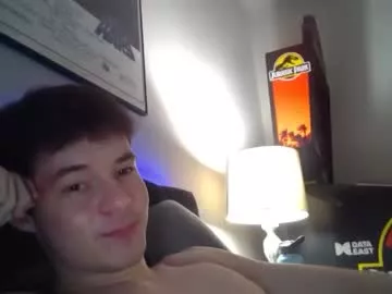 ealexk on Chaturbate 