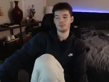 ealexk on Chaturbate 