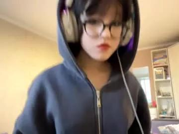 earlietrisdale from Chaturbate is Freechat