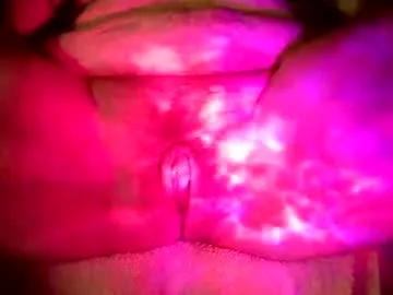 Edgeofinsanity13 from Chaturbate