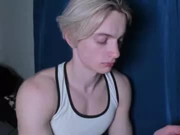 eevee52 from Chaturbate