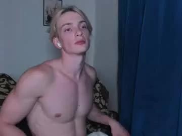 eevee52 from Chaturbate