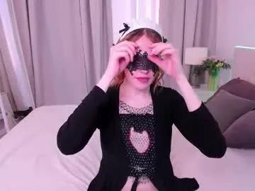 Effiemur from Chaturbate