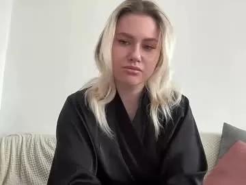 elaraluxxxe from Chaturbate is Private