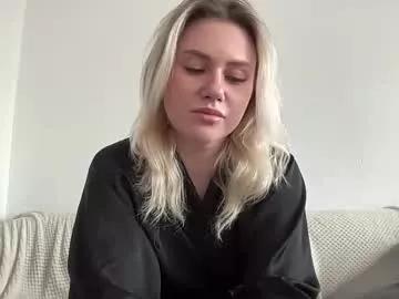 elaraluxxxe from Chaturbate is Freechat