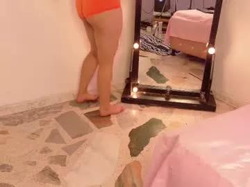 elena_piccolo from Chaturbate