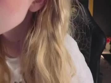 eliejay from Chaturbate
