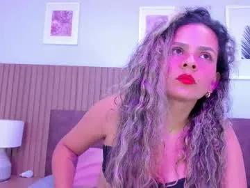Elizabeth_liones_ from Chaturbate